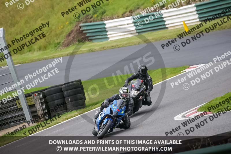 cadwell no limits trackday;cadwell park;cadwell park photographs;cadwell trackday photographs;enduro digital images;event digital images;eventdigitalimages;no limits trackdays;peter wileman photography;racing digital images;trackday digital images;trackday photos